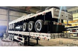 Une remorque à panneaux latéraux à trois essieux de 50 tonnes sera envoyée aux Philippines