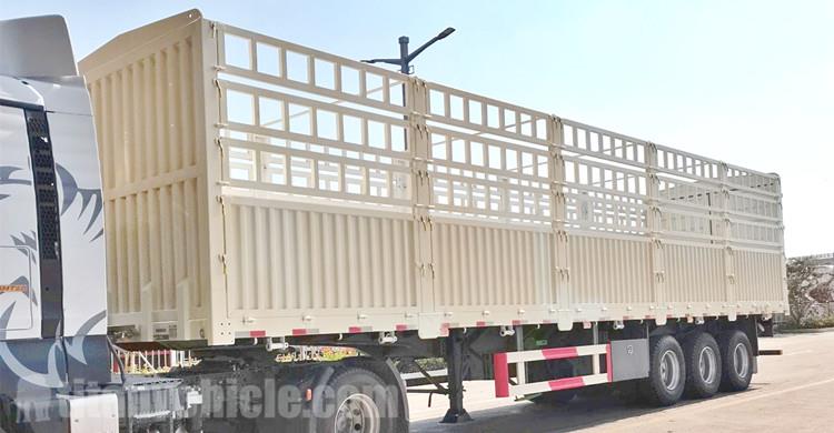 Les clients soudanais nous ont trouvés via Alibaba et voulaient commander un lot de remorques de camions de fret à clôture à trois essieux. Plus tard, j'ai appris que le client était très préoccupé par la date de livraison, le client a mis fin à la coopération avec le fournisseur précédent en raison de la date de livraison.  Bien entendu, après de nombreuses investigations, le client a finalement choisi TITAN. Bien sûr, le directeur des ventes Sunny a déclaré que les clients du délai de livraison de TITAN n'avaient pas à s'en soucier. Nous assurerons la livraison normale de la remorque de camion de clôture.  TITAN expédie chaque année près de 150 unités de semi-remorques à parois latérales et de remorques de camions de fret clôturés au Soudan. Nos semi-remorques sont très populaires au Soudan. Les panneaux latéraux de ce modèle de remorque de camion de clôture sont très hauts et peuvent transporter plus de marchandises en vrac. Les clients disent que nous sommes le fabricant le plus professionnel.