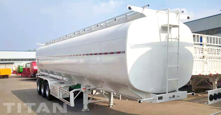 Remorque-citerne de carburant diesel à 3 essieux de 45 000 litres à vendre en Jamaïque