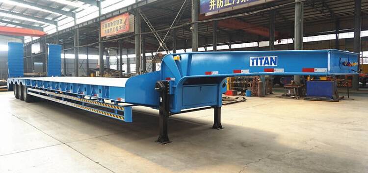 Equipment trailer gooseneck is double steel