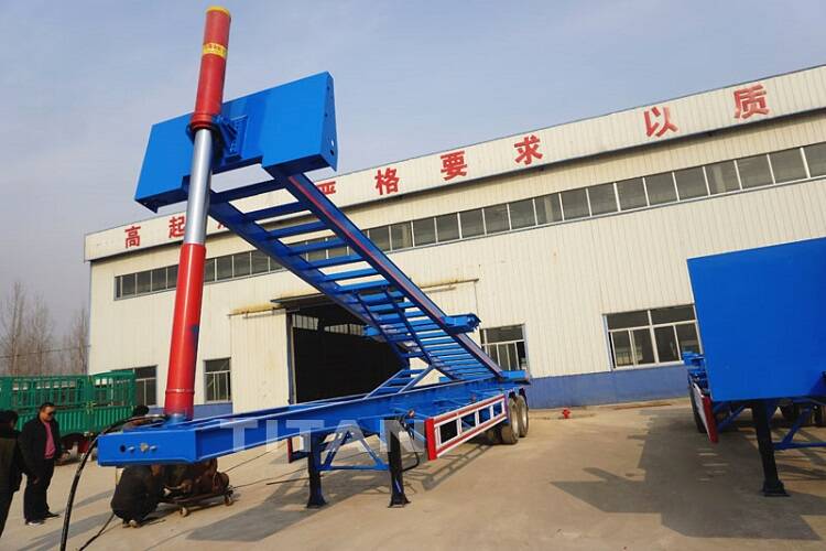 Tipping chassis semi trailer