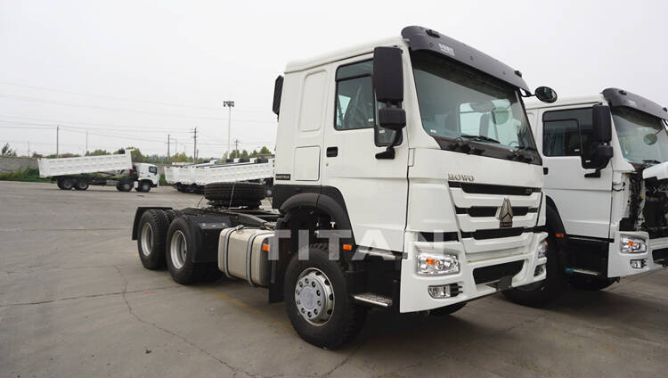 HOWO 371 6x4 Tractor