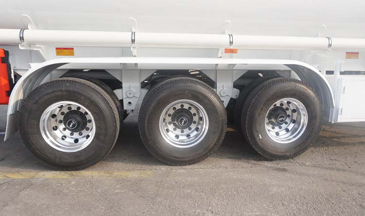 40cbm Diesel Tanker Trailer for Sale Near Me