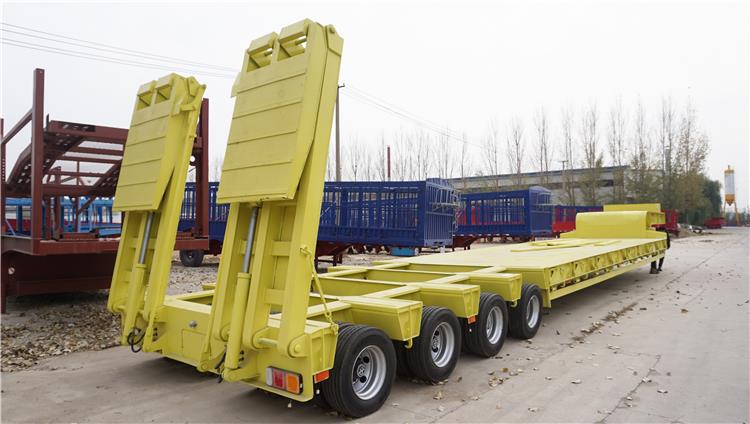 Heavy Duty 100 Ton Low Bed Trailer Price Deliver to Beira Port