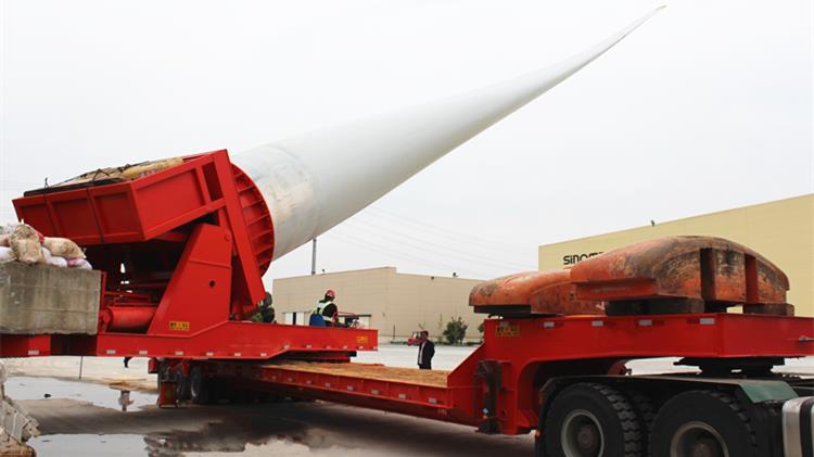 Windmill blade transport trailer