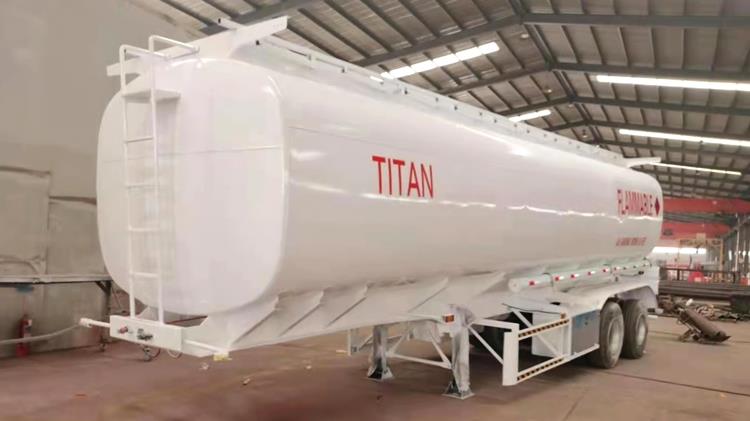 2 Axle Petrol Tanker for Sale