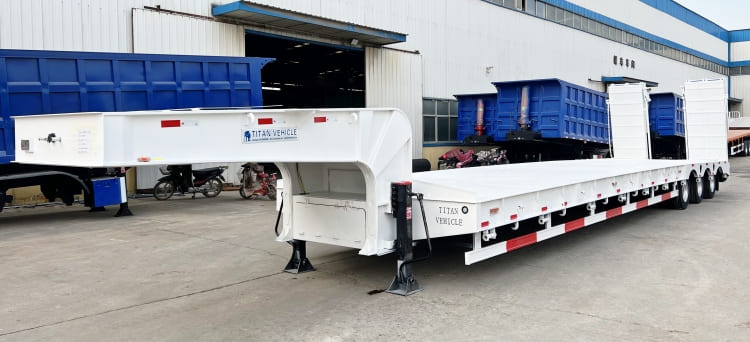Semi-remorque à pont bas à trois essieux de 80 tonnes à vendre en Guinée