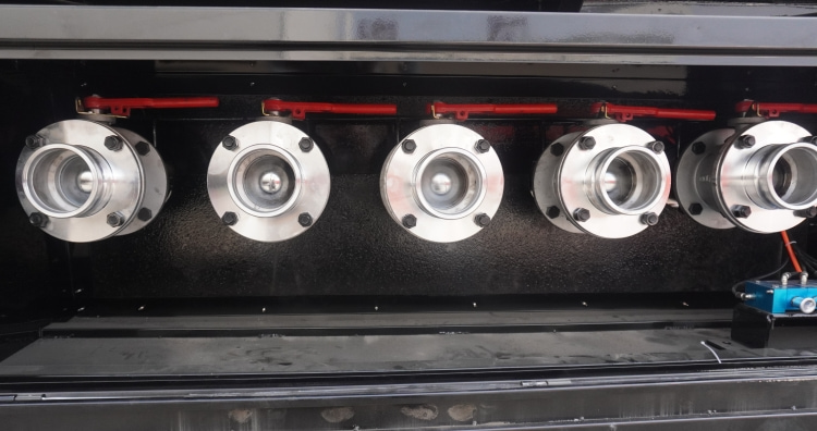 Remorque citerne semi-carburant à trois essieux de 40 000 litres à vendre