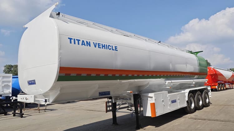 Remorque citerne à carburant à trois essieux à vendre à Papouasie-Nouvelle-Guinée Port Moresby