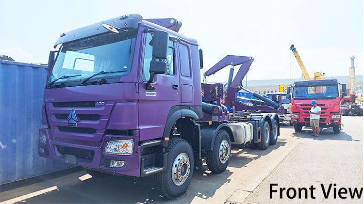 Camion porte-conteneurs à chargement latéral de 20 pieds en Papouasie-Nouvelle-Guinée
