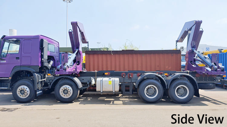 Camion porte-conteneurs à chargement latéral de 20 pieds en Papouasie-Nouvelle-Guinée