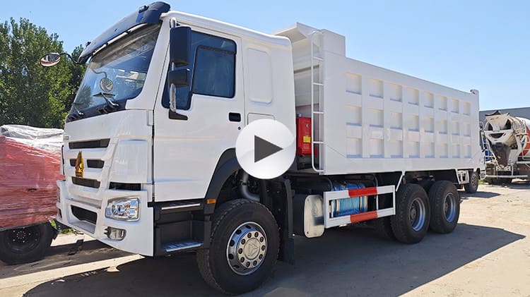Camion benne Howo 371HP d'occasion à vendre en Guyane