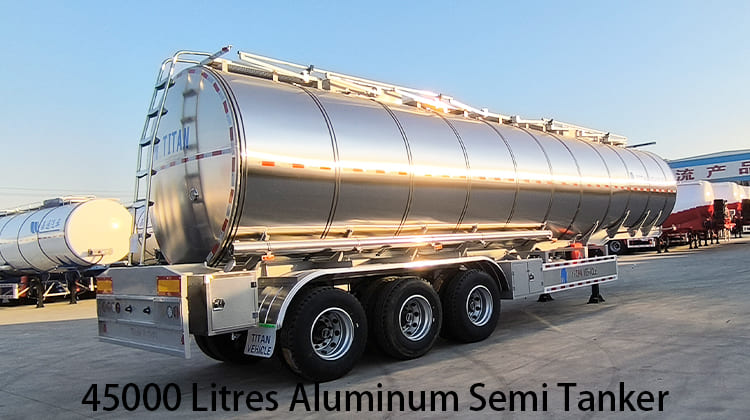 Semi-remorque citerne en aluminium de 45 000 litres à vendre au Costa Rica, Puerto Caldera