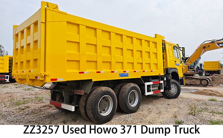 ZZ3257 Camion benne Howo 371 d'occasion à vendre en Ouganda, Ugebb