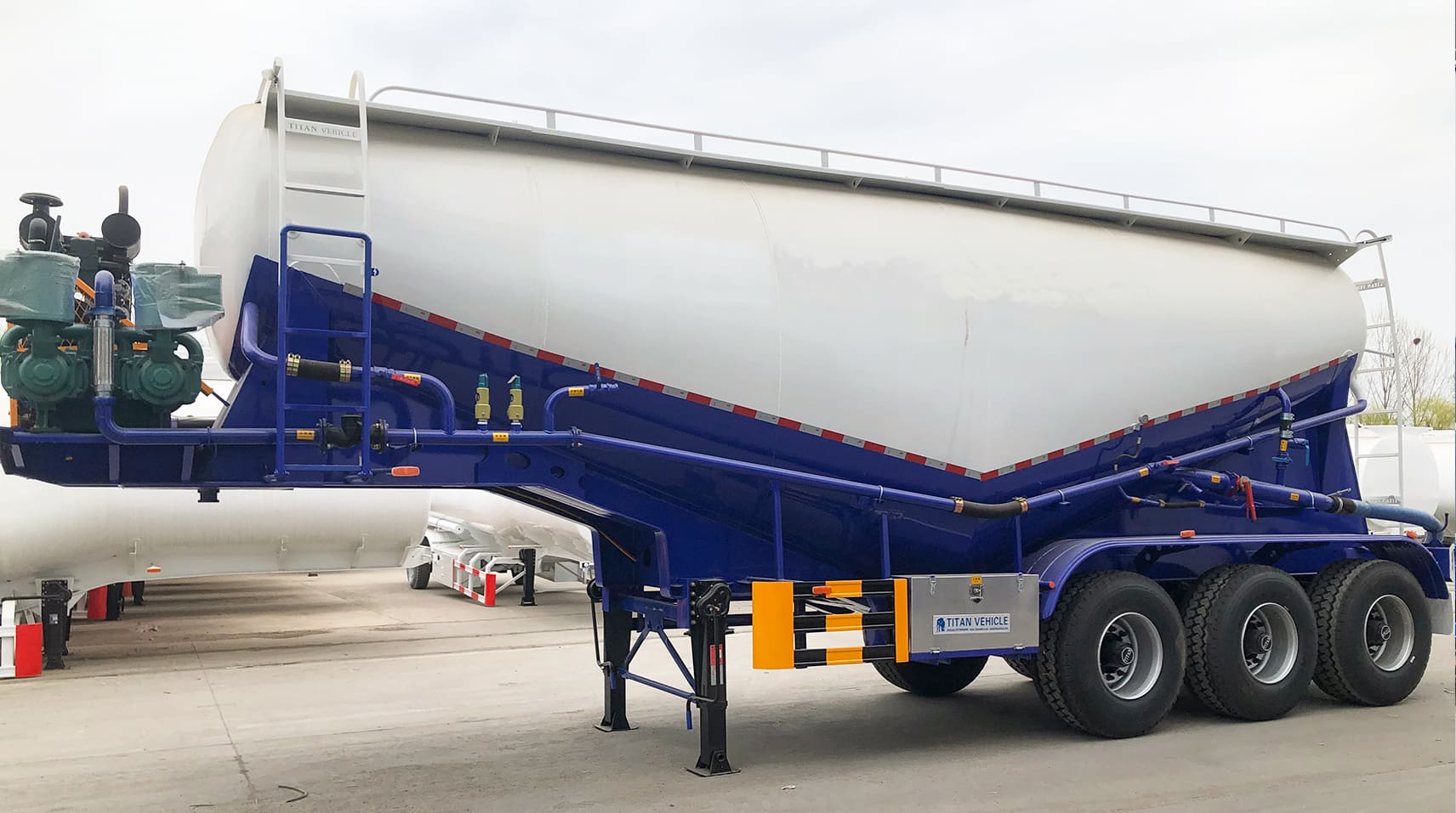 Prix ​​des camions-ciment en vrac | Qu'est-ce qu'un camion-ciment en vrac à vendre au Sénégal ?