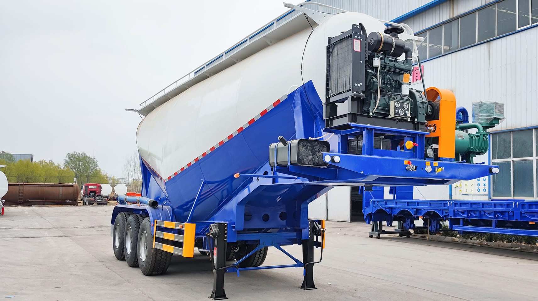 Prix ​​des camions-ciment en vrac | Qu'est-ce qu'un camion-ciment en vrac à vendre au Sénégal ?