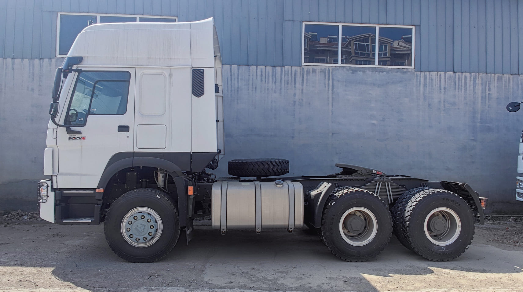 Tête de camion à vendre | Sino Trucks Howo 430 près de chez moi au Rwanda