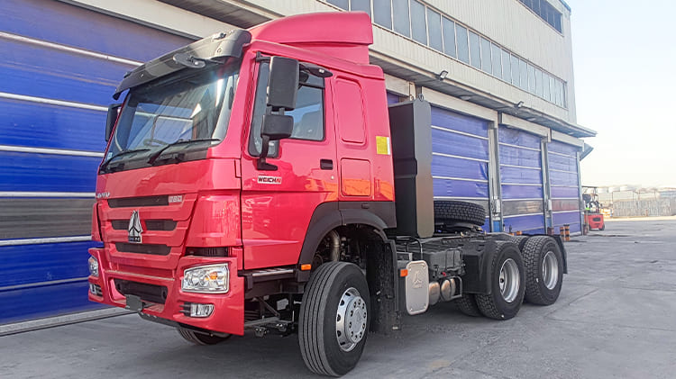Tracteur Howo | Tracteur Sinotruk Howo 6x4 à vendre à Dakar, Sénégal