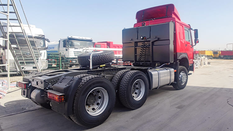 Tracteur Howo | Tracteur Sinotruk Howo 6x4 à vendre à Dakar, Sénégal